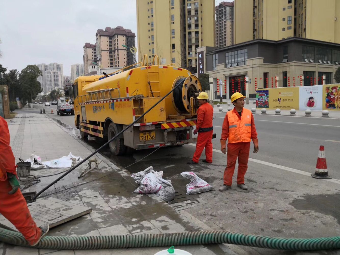 巴音郭楞排污管道清淤-管道清洗