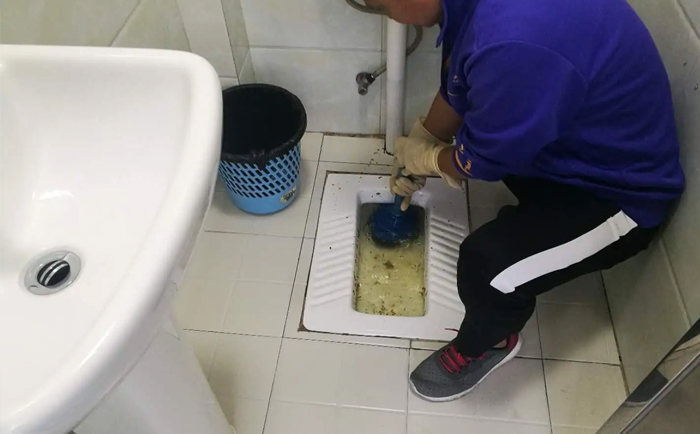 巴音郭楞疏通蹲坑